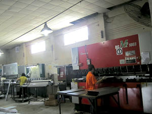 Sartén inclinable <span class=keywords><strong>de</strong></span> gas vertical, último modelo, equipo <span class=keywords><strong>de</strong></span> cocina comercial directo <span class=keywords><strong>de</strong></span> fábrica con comentarios positivos - Product Image 5