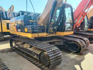รถขุดมือสอง Caterpillar 320D2 ขนาด 36 ตัน ปี 2023 นำเข้าจากสหรัฐอเมริกา ความจุบุ้งกี๋ 1.2 เมตร กำลัง 82 กิโลวัตต์ ผ่านการทดสอบและตรวจสอบแล้ว - Product Image 2