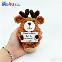 Ours en crochet fait main en coton laitier, poupée amigurumi avec carte positive, compagnon de bureau pour le soutien émotionnel, cadeau de remerciement pour les enseignants