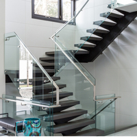 Escalier préfabriqué à poutre simple de style européen et américain avec système de garde-corps en verre invisible