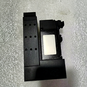 ลูกสูบลูกสูบแบบนิวเมติก200มม. กระบอกลูกสูบแบบเชิงเส้นสำหรับการเดินทาง - Product Image 1