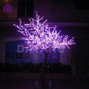Árbol de Luz LED con Flores de Cerezo Brillantes y Coloridas para Decoración de Centros Comerciales, Plazas y Festivales en Venta - Product Image 2