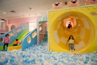 Parque Infantil Interior Multifuncional Ecológico Hecho a Medida, Instalación Profesional, Duradero, Alta Rentabilidad, Inversión Comercial