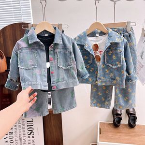 Niñas 2025 primavera y otoño nueva ropa para niños niñas Linda chaqueta de mezclilla Floral <span class=keywords><strong>Pantalones</strong></span> rectos conjunto de dos piezas - Product Image 3