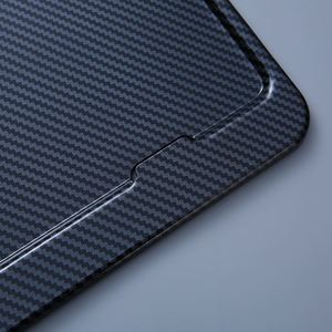 Support de plaque d'immatriculation élégant en aluminium à motif fibre de carbone pour voiture et moto - Support de plaque métallique durable, idéal comme cadeau - Product Image 3