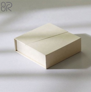 Jewelry <b>Box</b> Magnet Folio Flip Carton Necklace Ring <b>Earrings</b> Bracelet Packaging <b>Box</b> Stock Wholesale - Product Image 3