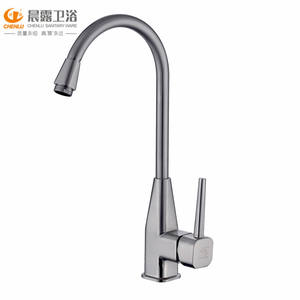 Robinet de cuisine moderne Chenlu à poignée unique, avec douchette extractible, à montage sur comptoir, valve en céramique, débit de 2.0-2.9 gal/min - Product Image 2