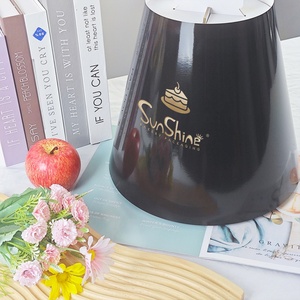 กล่องใส่คัพเค้ก Sunshine Cupcake พร้อมขาตั้งสำหรับขนมหวาน ขาตั้งเค้กแบบพกพา ขาตั้งขนมหวานสำหรับงานวันเกิด กล่องบรรจุภัณฑ์เค้ก - Product Image 3