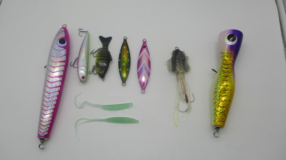 サーフェイスジョーズ　漆塗りウッドルアー 楽天市場】サーフェイスジョー UFOルアー SURFACE JOE