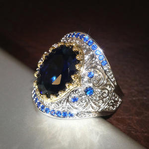 Anillo de Plata Vintage T0678 con Piedras Laterales de Zafiro Ovalado, Joyería para Mujer, Diseño Elegante - Product Image 5