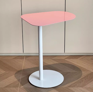 Ensemble table basse et chaise Memphis Princess rose, style italien, dossier rétro, design de luxe, tendance influenceur - Product Image 2