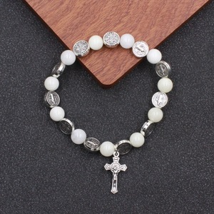 Il popolare Saint Benedict bracciale croce in lega naturale gemma 8mm occhio di tigre bracciale amuleto ciondolo rosario croce bracciale - Product Image 3