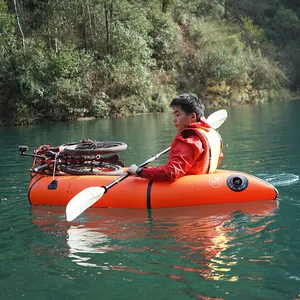 जहाज के लिए तैयार हल्के TPU Packraft और पैक बेड़ा पर्यावरण के अनुकूल PackRaft Inflatable सफेद पानी कश्ती डोंगी बैग ले जाने शामिल