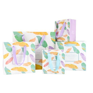Sacs cadeaux en papier de luxe avec ruban imprimé or, poignée en papier artistique, sac plat standard pour cadeaux et artisanat - Product Image 6