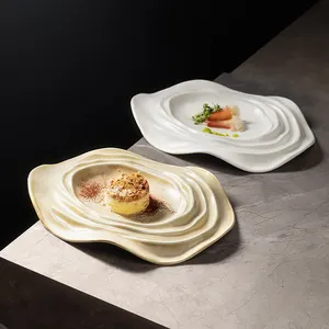 供給レストランカフェバー食器ディナークリエイティブリップルデザインコールドスターターイエローホワイトカラー磁器オーバルフィッシュプレート