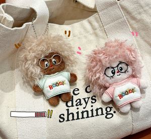 Al por mayor: Colgante de peluche de muñeca afro mini de moda con pelo rizado, bonito amuleto para bolso, llavero, adorno DIY para bolso, regalo de cumpleaños para amigos - Product Image 2