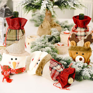 YQ-9083 fatte a mano Tomte Swedish Santa Christmas Bottiglie di Vino - Product Image 5