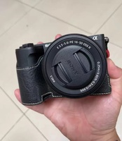 Appareil photo numérique sans miroir Sony ZV-E10 II + objectif 16-50 mm II 4K d'occasion pour vlogs et tournages vidéo
