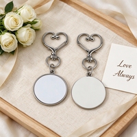 Porte-clés en métal en forme de cœur, pendentif rond vierge pour sublimation, breloque de sac à usage quotidien, en stock, livraison rapide, porte-clés personnalisé
