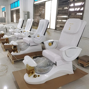 Pedicure sedie di lusso massaggio completo moderno di lusso Premium confortevole Spa nero e oro sedie mobili Pedicure - Product Image 1