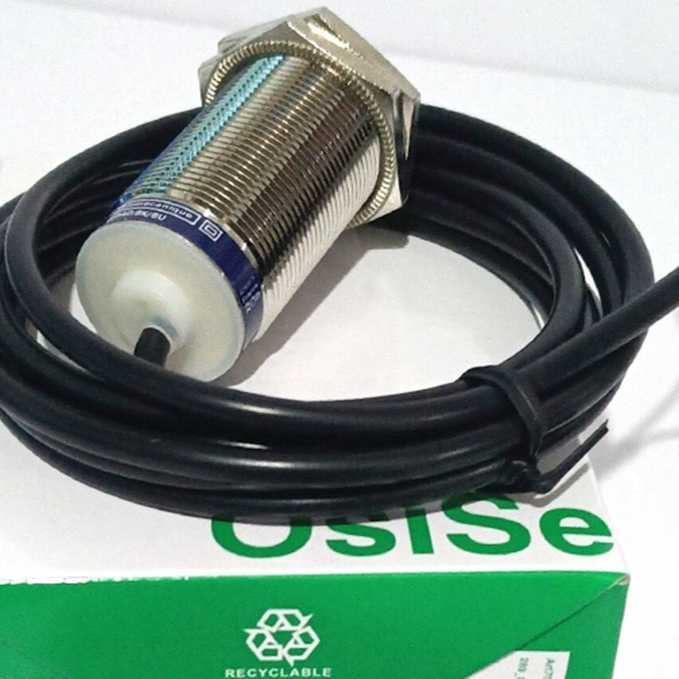 Inductive Proximity Metal Sensor 4mm NPN Lj12A3-4-Z/BX | Makers