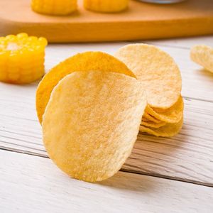 Papas Fritas <span class=keywords><strong>Lays</strong></span> Más Vendidas con Sabor a Barbacoa Hickory, Sal Marina Clásica, Sal Marina y <span class=keywords><strong>Pimienta</strong></span> Picante (Bolsas de 1 oz) - Product Image 1