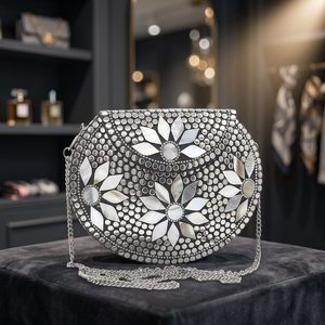 Luxury Handmade Metal Clutch Bag Exquisite Floral Pattern Chain Evening Purse for Women Unique Style Latest Design New Arrival - Product Image 1