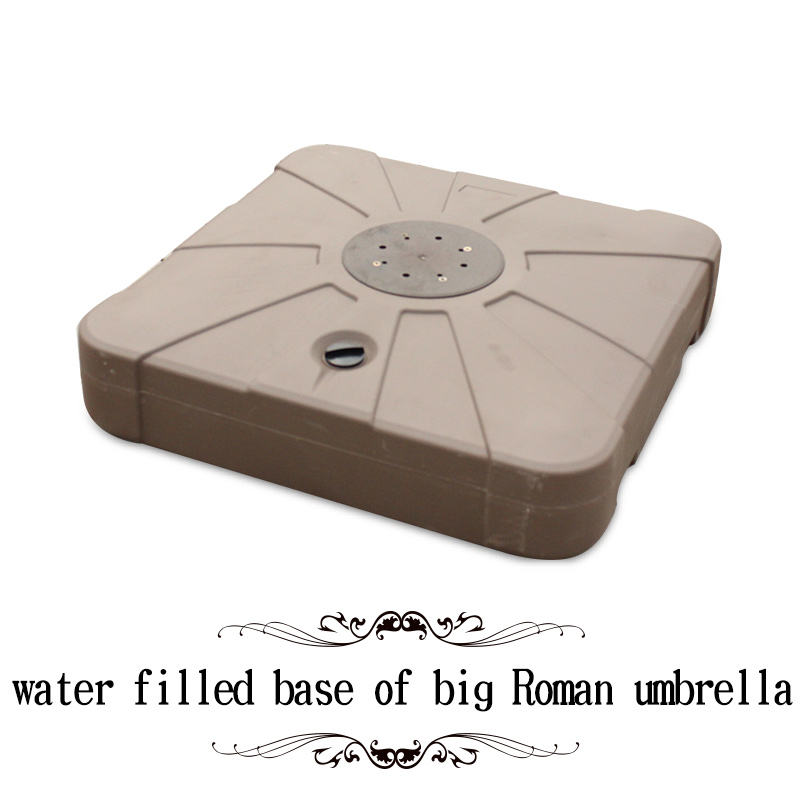 Base remplie d'eau pour grand parasol romain
