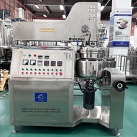 Machines de fabrication de crème pour le corps à l'émulsion de Guangzhou Yu Xiang Machine, machine à émulsion sous vide, mélangeur cosmétique, réservoir
