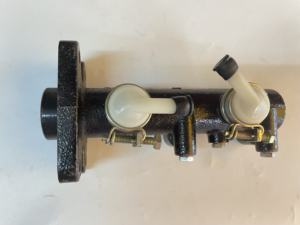 Maître-cylindre de frein moteur pour <span class=keywords><strong>Toyota</strong></span> Nissan Mitsubishi Isuzu Honda <span class=keywords><strong>Ford</strong></span> Mazda Maître-cylindre de frein - Product Image 5