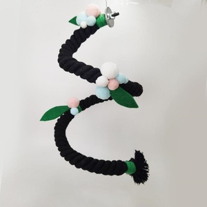 Giocattolo a Spirale in Corda per Uccelli Domestici, Altalena in Cotone per Pappagalli, Gioco da Arrampicata e Posizionamento, Giocattolo di Lusso in Peluche per Cani, Giochi di Arricchimento e Puzzle - Product Image 4