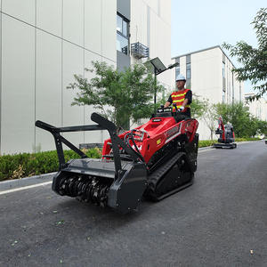 Mini-chargeuse sur chenilles compacte pour le balayage de la neige, véhicule d'ingénierie - Product Image 3