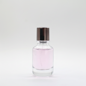 Botella de <span class=keywords><strong>perfume</strong></span> de metal con tapa de 7.5ml, estilo exclusivo Wolf <span class=keywords><strong>Kilian</strong></span>, con embalaje de Yiwu, fácil de usar, con embudo lateral, para 45ml de <span class=keywords><strong>perfume</strong></span>. - Product Image 3
