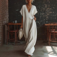 Robe longue décontractée et élégante en lin et coton, coupe trapèze, col en V, bordure dentelle, confortable, style été 2026, très tendance en Europe et en Amérique