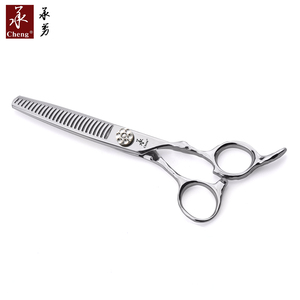 <span class=keywords><strong>ME</strong></span>-60 Tijeras de peluquería Acero inoxidable Coblat Japón VG10 CNC Tijeras de peluquero Estilista YONGHE CHENG - Product Image 3