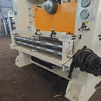 Presse à poinçonner CNC de haute précision pour la perforation de tôles d'acier avec commande servo