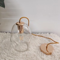Lustre en verre doré - Lumière LED chaude moderne et minimaliste pour salles à manger, hôtels, comptoirs de bar et salles d'exposition