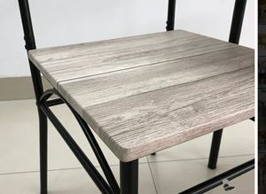 Escritorio Moderno de Madera Marrón con Metal con Recubrimiento en Polvo Negro, <span class=keywords><strong>Mesa</strong></span> para Computadora con Ruedas, de <span class=keywords><strong>Segunda</strong></span> <span class=keywords><strong>Mano</strong></span> - Product Image 4