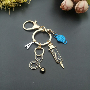 Llavero con letras del alfabeto, herramienta médica, estetoscopio, jeringa, llaveros faciales, recuerdo, regalo del Día de la enfermera, llaveros de enfermera - Product Image 4