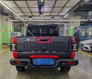 <span class=keywords><strong>Toyota</strong></span> d'occasion en excellent état, <span class=keywords><strong>Jeep</strong></span> Gladiator <span class=keywords><strong>2022</strong></span>, édition Launch 3.6L, couleur rouge, conduite à gauche - Product Image 5