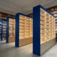 Étagères murales et vitrines pour livres de bibliothèque et de librairie en Europe