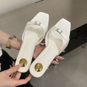 Mules en satin marron à bout carré avec boucle en cristal, élégantes, talon de 5 cm, chaussures habillées pour femmes, pantoufles pour dames - Product Image 3