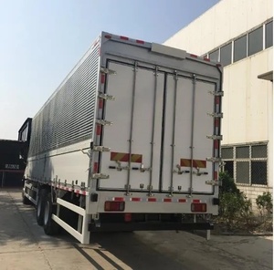 Camion fourgon à 10 roues 6x4 avec ailes relevables hydrauliques, fourgon à chargement latéral pour livraison express et distribution en entrepôt - Product Image 6