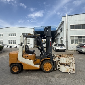 600 Hour TCM 30 <b>Forklift</b> with Clamp in sale Original Paint High Quality and Low Price Ready to ship TCM 30 50 70 100 120 160 200 - Product Image 4