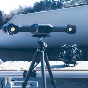 Escáner 3D Desmontable Shining FreeScan TrakNova, Sistema de Escaneo Todo en Uno, Seguimiento Dinámico, Metrología - Product Image 2