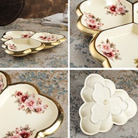 Assiette de service florale en porcelaine dorée avec plateau à 3 compartiments Plateau d'apéritif unique pour la fête pour les fruits, les bonbons et les noix