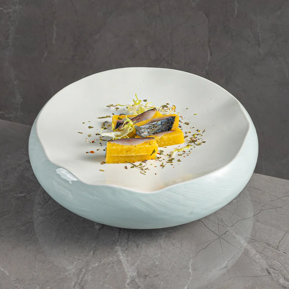 Luxury Blue Crockery Dinnerware Fine Restaurant Hotel Kitchen Porcelain Household Dishes Round Flat Tray Cold Food Plate Ceramic