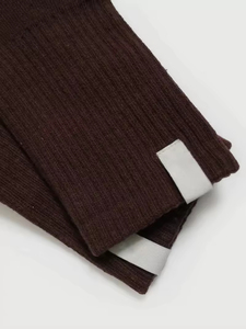 <b>Custom</b> Woven Label <b>Grip</b> <b>Socks</b> Anti Slip <b>Custom</b> Logo Luxury Pilates <b>Socks</b> - Product Image 4