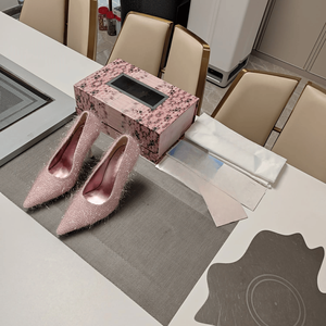 Escarpins Jimmy de haute qualité pour femmes, talons fins en forme de goutte d'eau, et bouche peu profonde entièrement enveloppante - Product Image 2