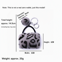 Mini sac en peluche imprimé léopard, porte-clés, pompon moelleux, breloque de sac, pendentif pour sac à dos d'étudiant, accessoire pour clés de voiture